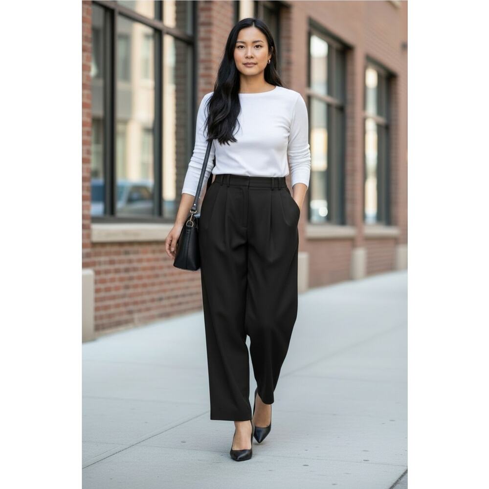 Sophisticated Eloquii Pleated Straight-leg Trouser. Size 18. NWOT. Plus Business